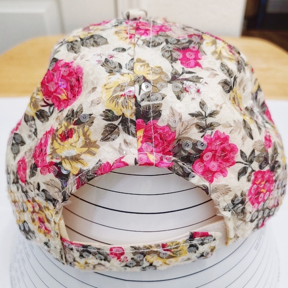 ``H25920 Pink & Clear Sequined Floral Baseball Cap - Picture 4 of 5